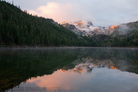 Sierra Buttes Sardine Lake